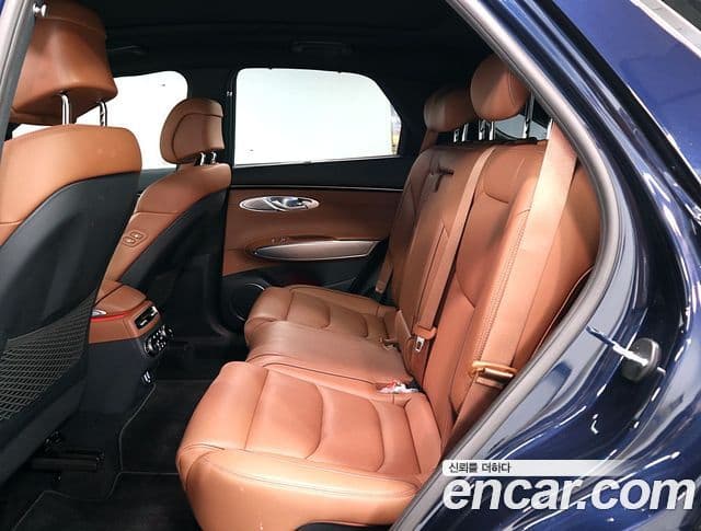 Genesis GV70, 2021 2