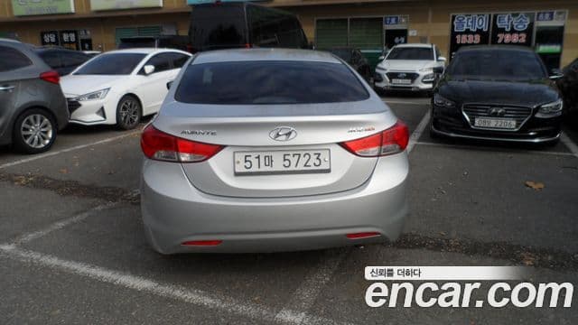 Hyundai Avante MD Luxury, 2012 4