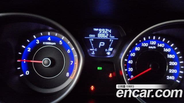 Hyundai Avante MD Luxury, 2012 8