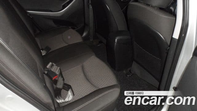 Hyundai Avante MD Luxury, 2012 15