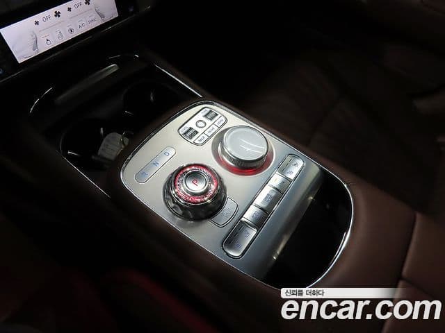 Genesis G90 (RS4) бензин 3.5 турбо AWD, 2023 9