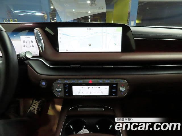 Genesis G90 (RS4) бензин 3.5 турбо AWD, 2023 12