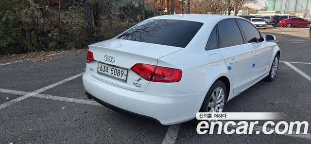 Audi New A4 B8, 2011 17