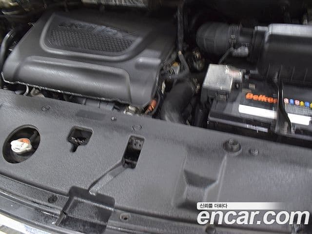 Kia Carnival R Premium, 2012 17