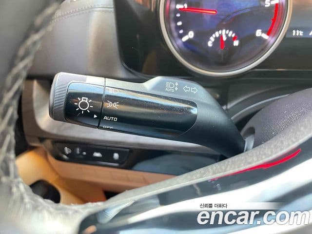 Kia Carnival 4세대 Prestige, 2023 12