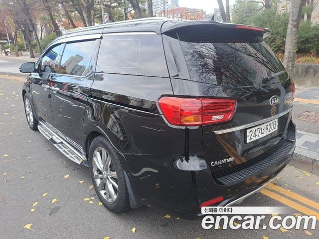 Kia The / новый New Carnival Prestige, 2019 6