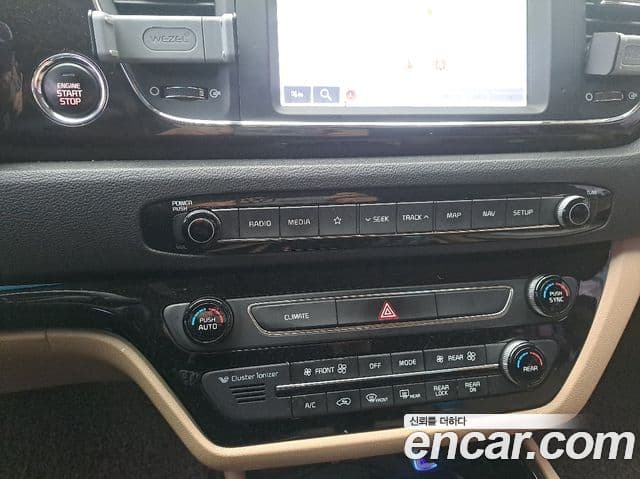 Kia The / новый New Carnival Prestige, 2019 19