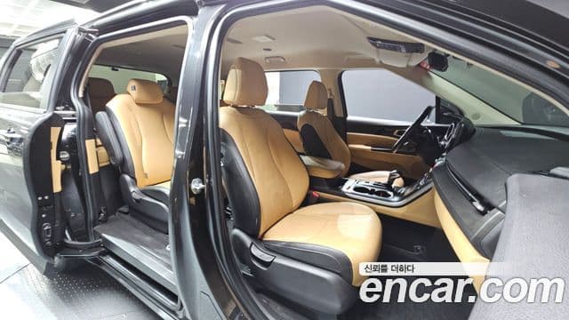 Kia Carnival 4세대 Prestige, 2021 12