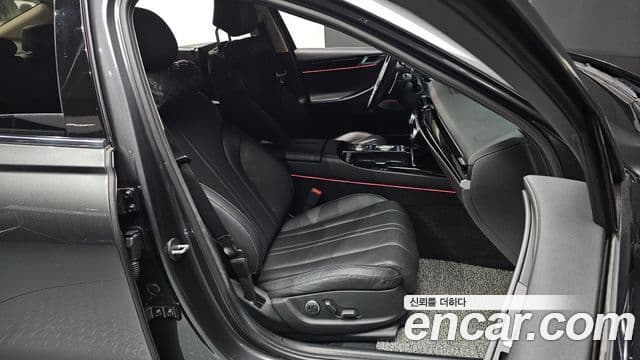 Genesis G80 (RG3) бензин 2.5 турбо AWD, 2021 10