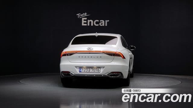 Hyundai The / новый New Grandeur IG Le Blanc, 2022 4