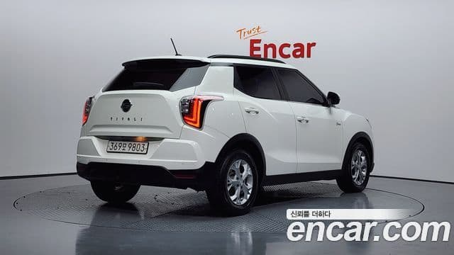KG모빌리티(SsangYong) Berry New Tivoli V3, 2021 2