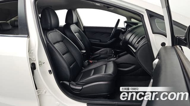 Kia The / новый New K3 Style, 2018 19