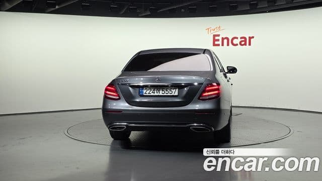 Mercedes-Benz E-класс W213 Avantgarde, 2019 2