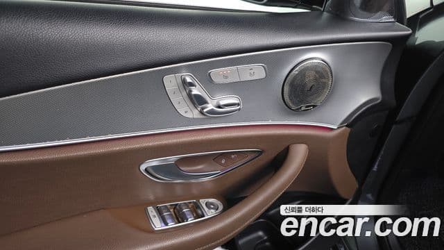 Mercedes-Benz E-класс W213 Avantgarde, 2019 20