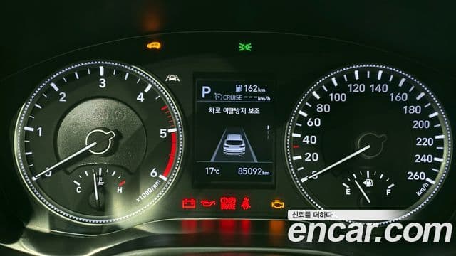 Hyundai Santa Fe TM Premium, 2019 8