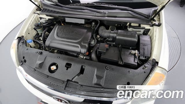 Kia Carnival R Premium, 2014 6