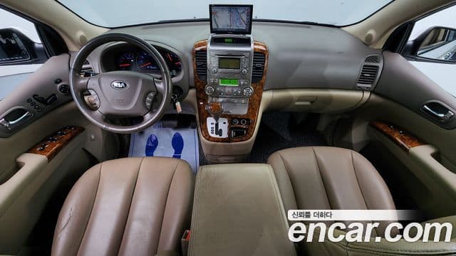 Kia Carnival R Premium, 2014 7