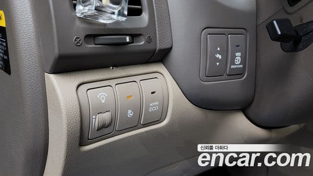 Kia Carnival R Premium, 2014 14