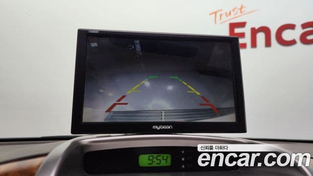 Kia Carnival R Premium, 2014 17