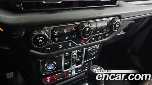 Jeep Wrangler (JL) 2.0 Rubicon 4도어, 2024 19