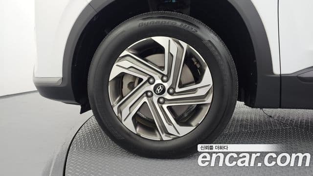 Hyundai The / новый New Santa Fe Exclusive, 2022 все фото