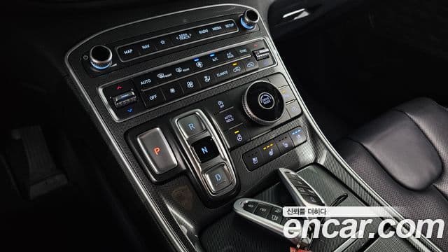 Hyundai The / новый New Santa Fe Exclusive, 2022 9