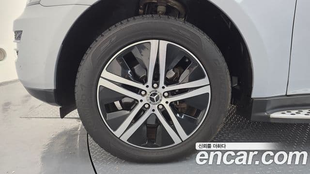 Mercedes-Benz M-класс W164 ML300 CDI 4MATIC Grand Edition, 2011 все фото