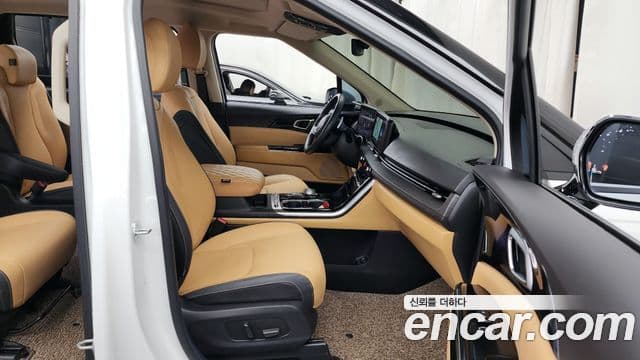 Kia Carnival 4세대 Signature, 2023 11