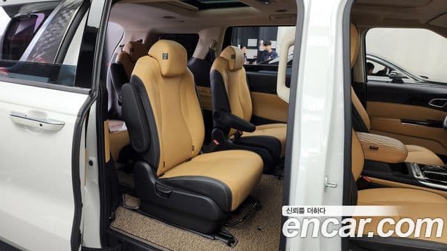 Kia Carnival 4세대 Signature, 2023 12