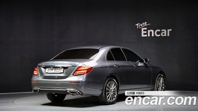 Mercedes-Benz E-класс W213 Exclusive, 2018 2