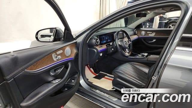 Mercedes-Benz E-класс W213 Exclusive, 2018 10