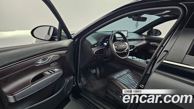 Genesis GV70, 2021 10