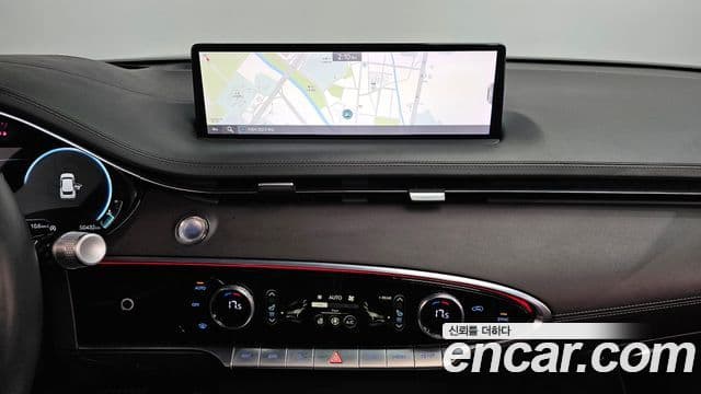 Genesis GV70, 2021 12