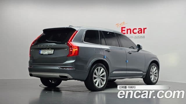 Volvo XC90 2세대 D5 Inscription, 2018 9