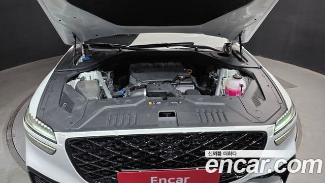 Genesis GV70, 2025 6