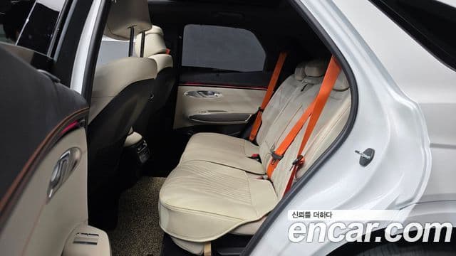 Genesis GV70, 2025 12