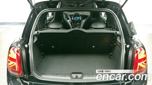 Mini Cooper S 3세대, 2023 20