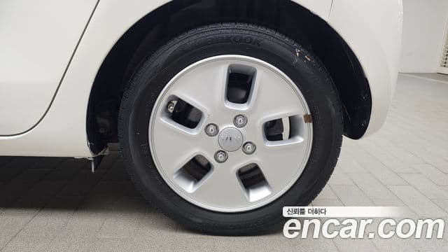 Kia The / новый New Ray Prestige, 2021 все фото