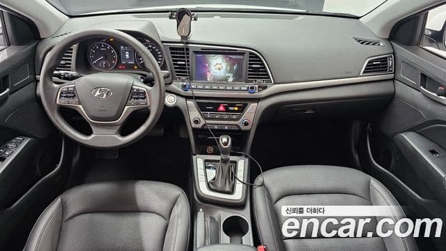 Hyundai Avante AD 1.6 GDI Value Plus, 2017 7