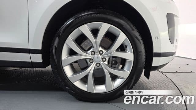 Land Rover Range Rover Evoque 2세대 P250 SE, 2021 все фото