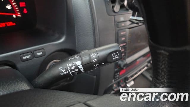 Kia Mohave 2WD KV300, 2012 16