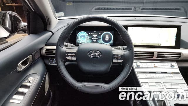 Hyundai NEXO Premium, 2022 13