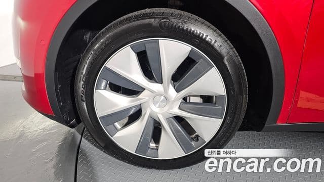 Tesla модель Y Standard Range RWD, 2021 все фото