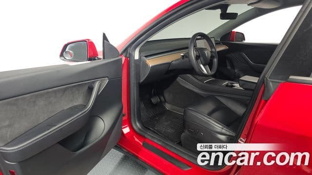 Tesla модель Y Standard Range RWD, 2021 10