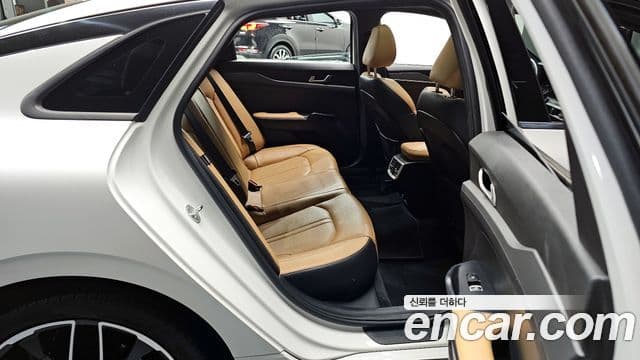 Kia K5 3세대 Prestige, 2021 12