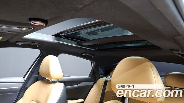 Kia K5 3세대 Prestige, 2021 19