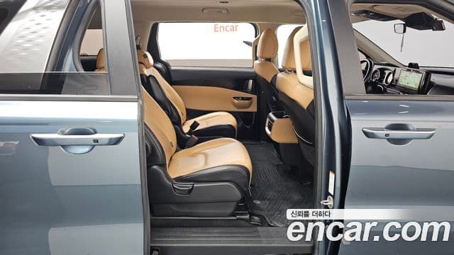 Kia Carnival 4세대 Prestige, 2022 12