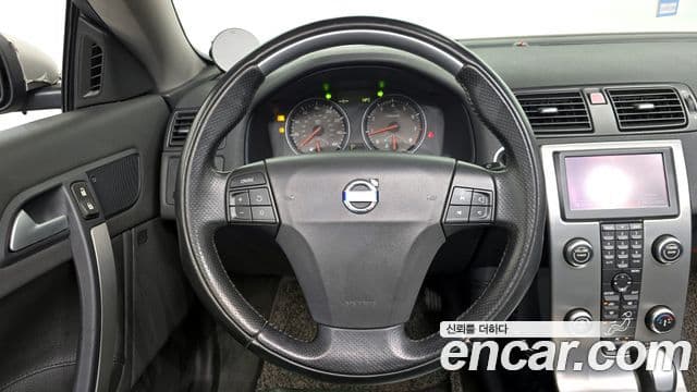 Volvo C70 2세대, 2007 13