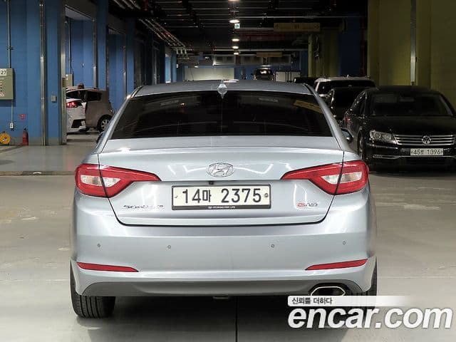 Hyundai LF Sonata Style, 2016 4