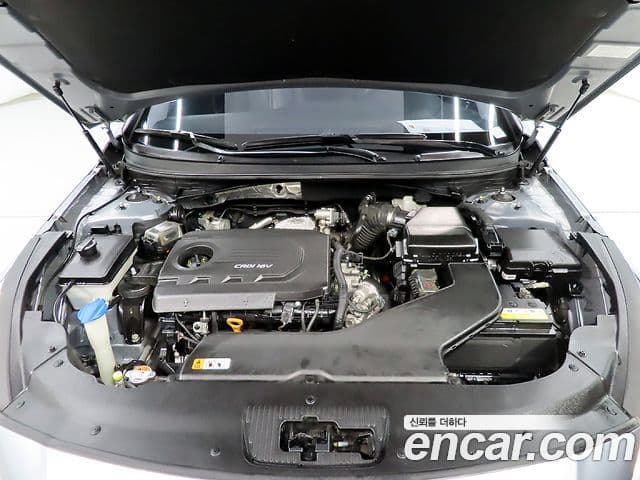 Hyundai LF Sonata Style, 2016 6